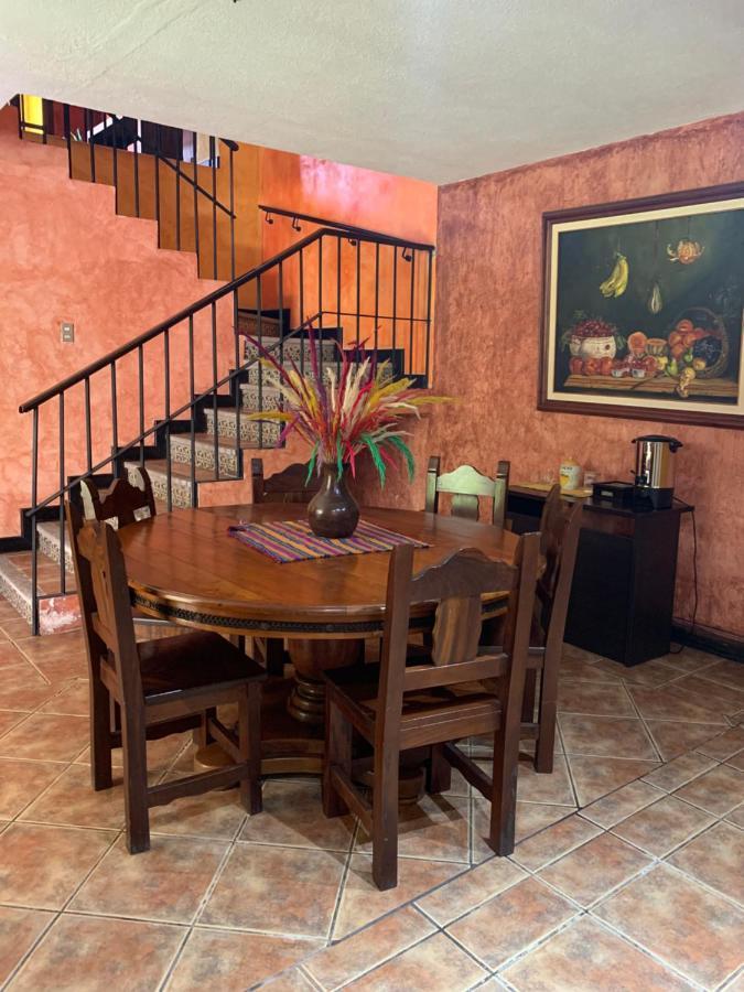 Casona Del Conquistador 안티구아 과테말라 외부 사진